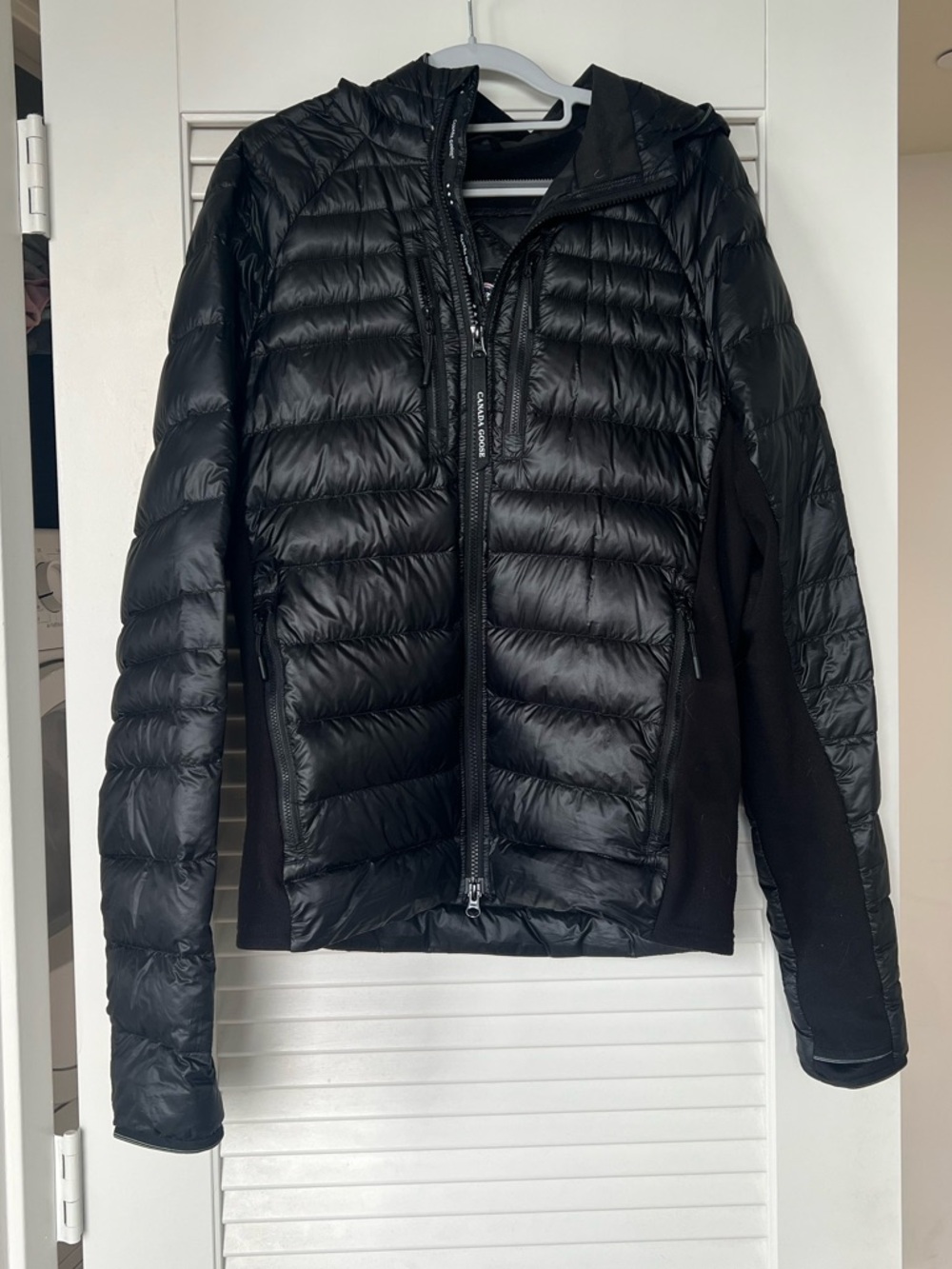 Canada Goose Men’s HyBridge Lite Jacket